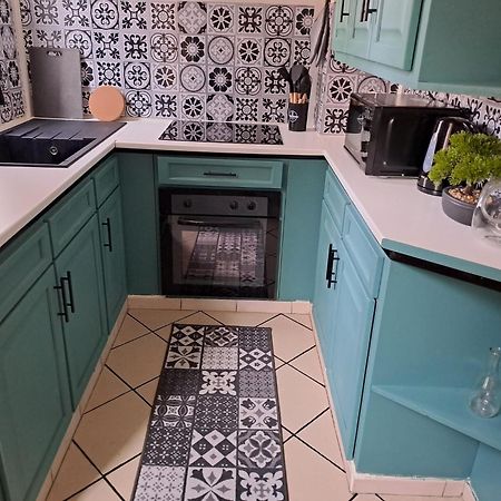 Appartement Coeur De Troyes Bagian luar foto